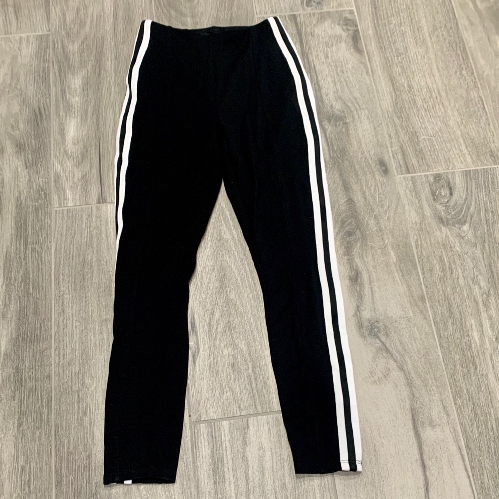 Lyseé  black legging / white stripe- XS